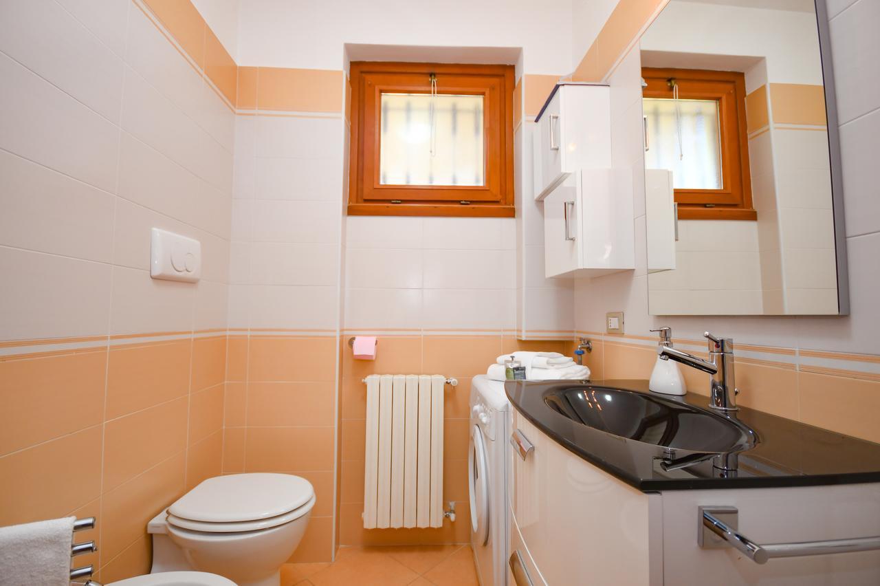 Sirmione Beach Apartment المظهر الخارجي الصورة