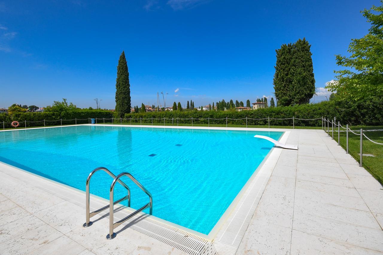 Sirmione Beach Apartment المظهر الخارجي الصورة
